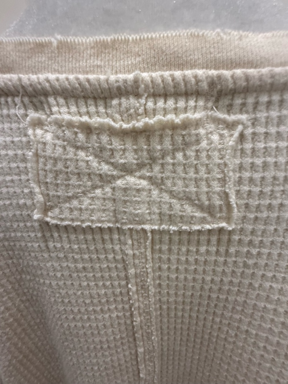 We the Free. Oversized Waffle Dolman Sleeve Thermal. Cream. Size Small. - Picture 10 of 12